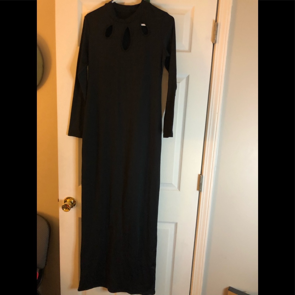Black Maxi Dress, 3-Hole neckline, Size 10 (no brand tag)